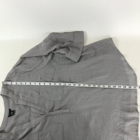 Torrid Split Neck Popover Blouse Women's Plus 1/1X Gray Crinkle Rayon Casual - Picture 8 of 11